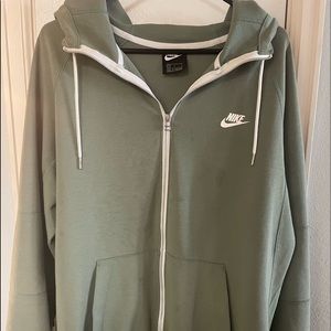 Nike zip up